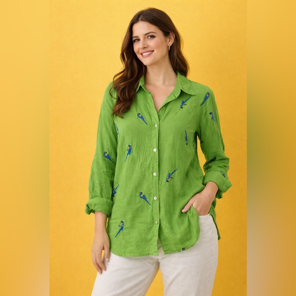 Vintage Casey Coleman Embroidered Parrot Button-Down Shirt – Bright Green Linen